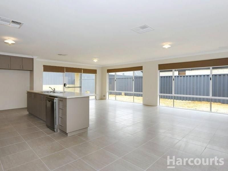 6 Correa Way, Baldivis WA 6171