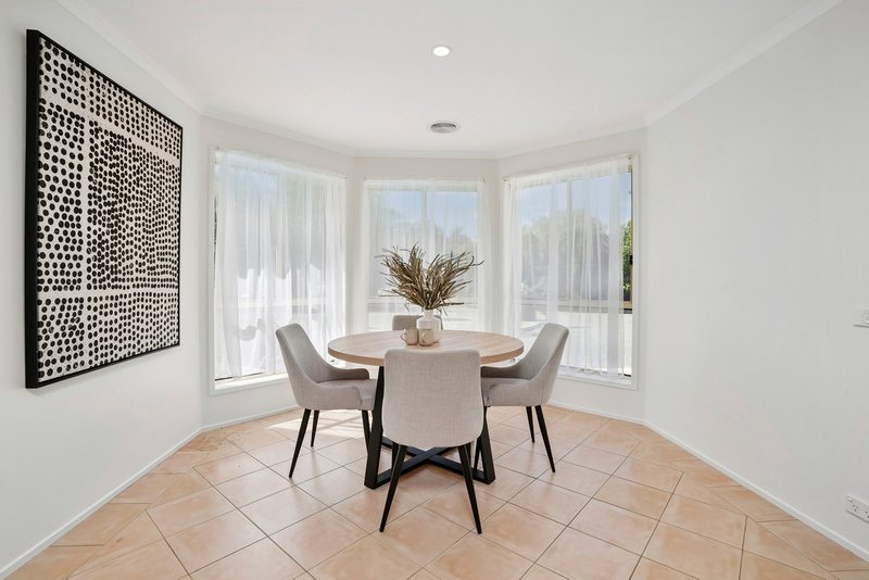 Photo - 6 Corriedale Avenue, Murrumbateman NSW 2582 - Image 12