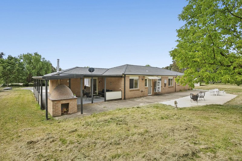 Photo - 6 Corriedale Avenue, Murrumbateman NSW 2582 - Image 7
