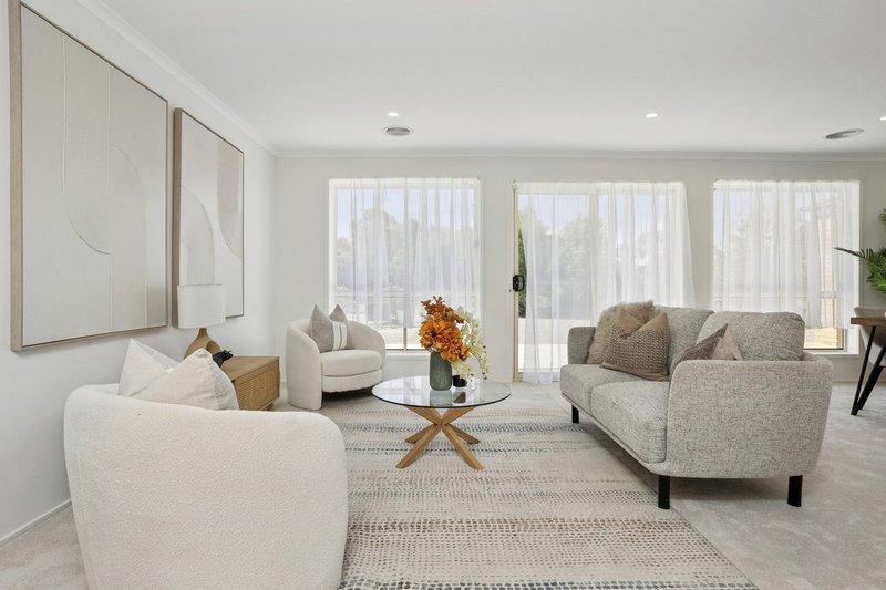 Photo - 6 Corriedale Avenue, Murrumbateman NSW 2582 - Image 12