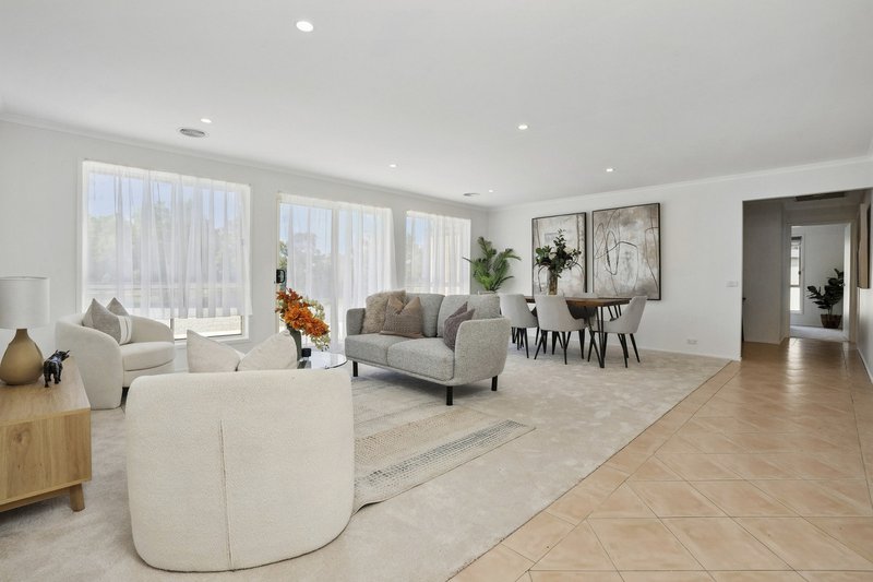 Photo - 6 Corriedale Avenue, Murrumbateman NSW 2582 - Image 16