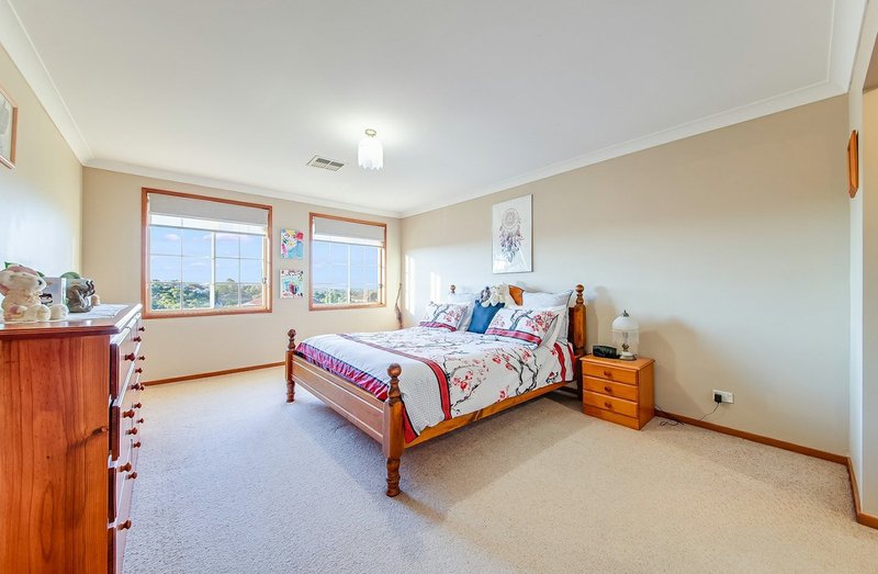 Photo - 6 Corryton Place, Glen Alpine NSW 2560 - Image 6