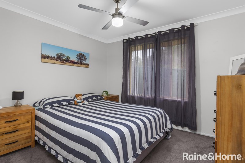 Photo - 6 Cottonwood Chase, Fletcher NSW 2287 - Image 9