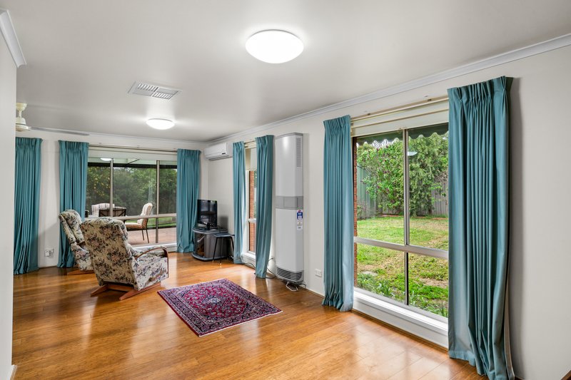 Photo - 6 Coughlin Court, Seymour VIC 3660 - Image 3