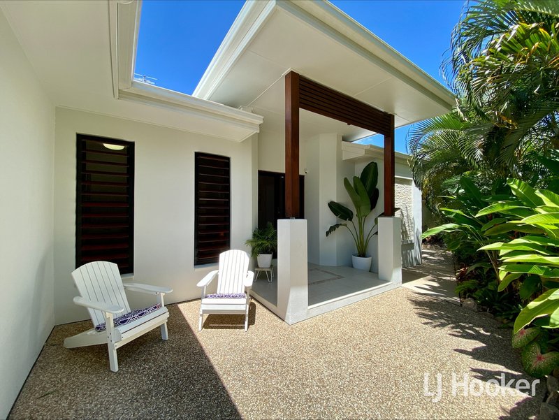 Photo - 6 Cowrie Court, Bushland Beach QLD 4818 - Image 12