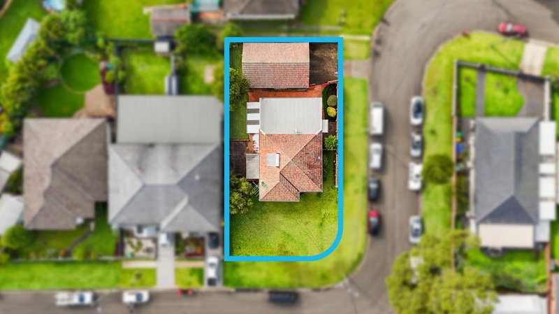 Photo - 6 Craigelea Street, Guildford NSW 2161 - Image 2