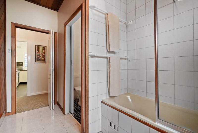 Photo - 6 Craigelea Street, Guildford NSW 2161 - Image 15