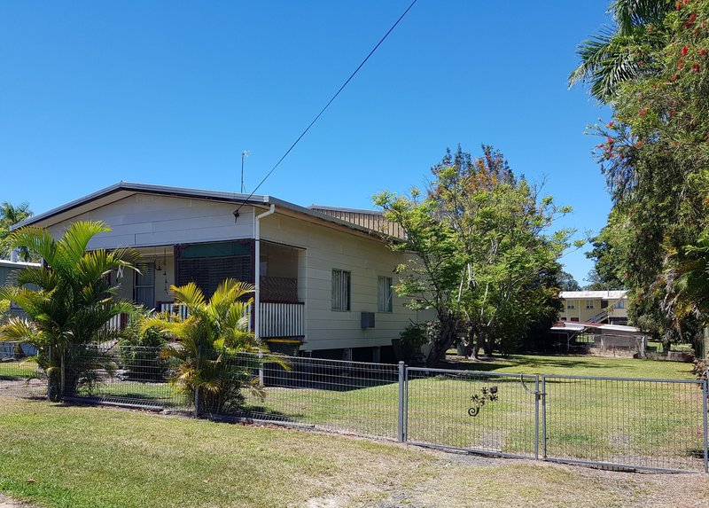 Photo - 6 Cran St , Tinana QLD 4650 - Image 3