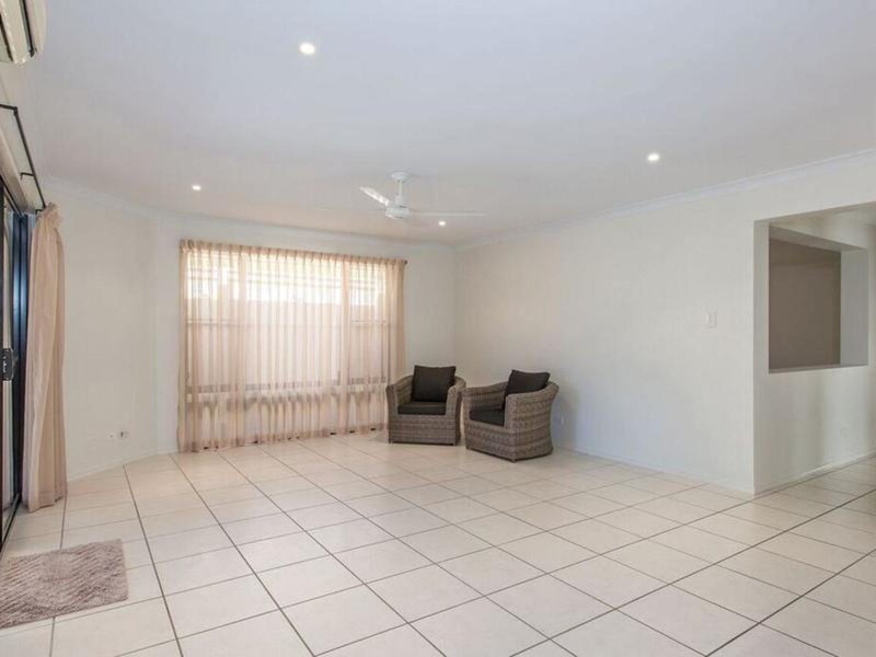 Photo - 6 Crane Street, North Lakes QLD 4509 - Image 6