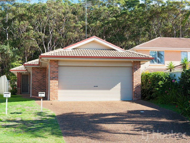 6 Creswell Place, Fingal Bay NSW 2315