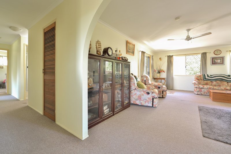 Photo - 6 Croydon Close, Telina QLD 4680 - Image 9