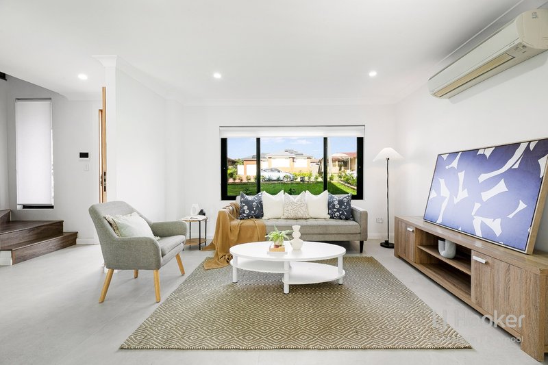 Photo - 6 Crucie Avenue, Bass Hill NSW 2197 - Image 2