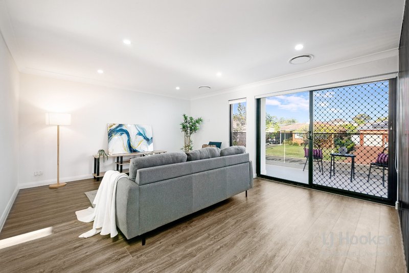 Photo - 6 Crucie Avenue, Bass Hill NSW 2197 - Image 6