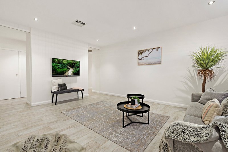 Photo - 6 Cullen Street, Kellyville NSW 2155 - Image 4