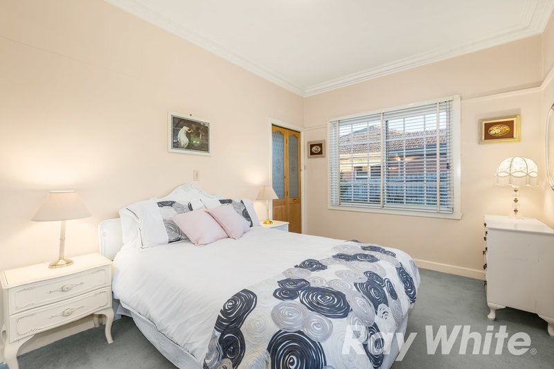 Photo - 6 Cumming Street, Burwood VIC 3125 - Image 11