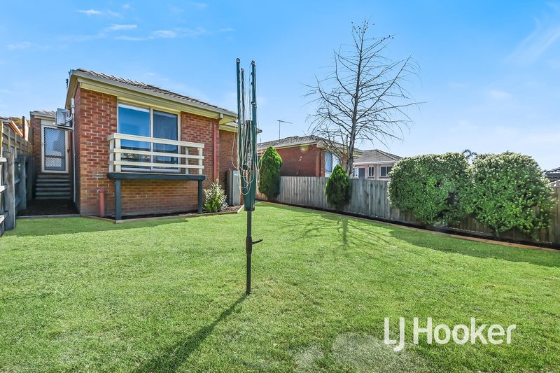 Photo - 6 Cumulus Court, Hampton Park VIC 3976 - Image 13