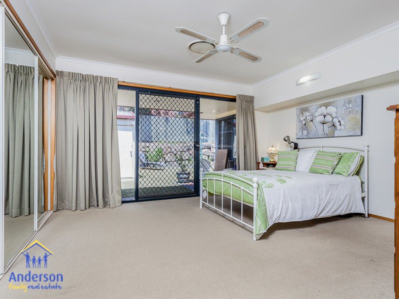 Photo - 6 Cunningham Court, North Lakes QLD 4509 - Image 7