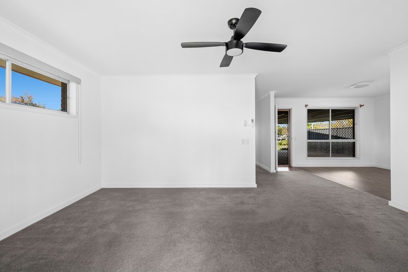 Photo - 6 Dala Court, Deception Bay QLD 4508 - Image 2