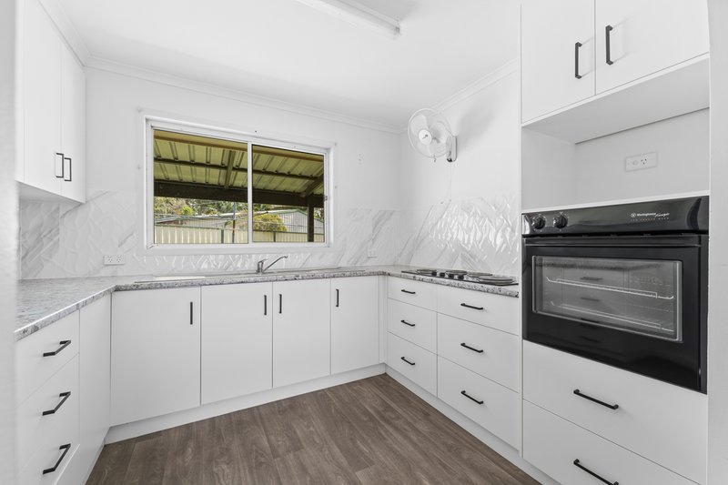 Photo - 6 Dala Court, Deception Bay QLD 4508 - Image 4