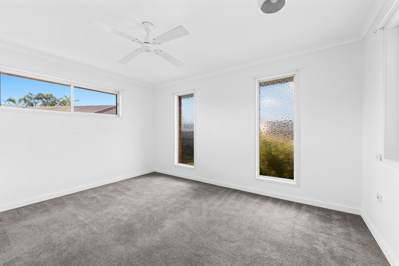Photo - 6 Dala Court, Deception Bay QLD 4508 - Image 9