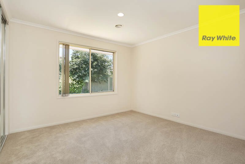 Photo - 6 Dalkeith Drive, Point Cook VIC 3030 - Image 8