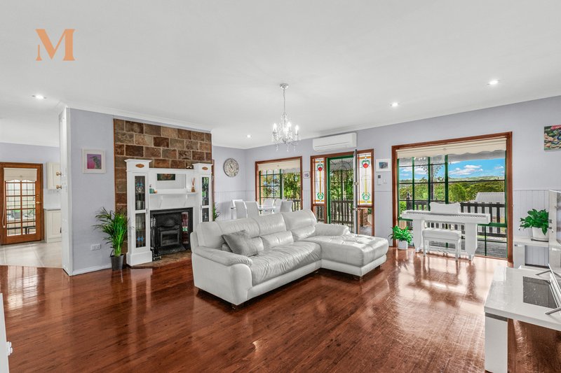 Photo - 6 Dalmeny Drive, Macquarie Hills NSW 2285 - Image 3