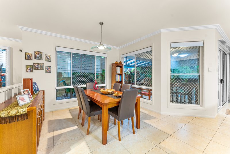 Photo - 6 Darter Close, North Lakes QLD 4509 - Image 8