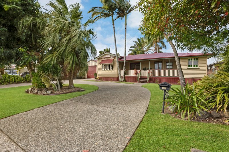 6 Davey Street, Glenella QLD 4740