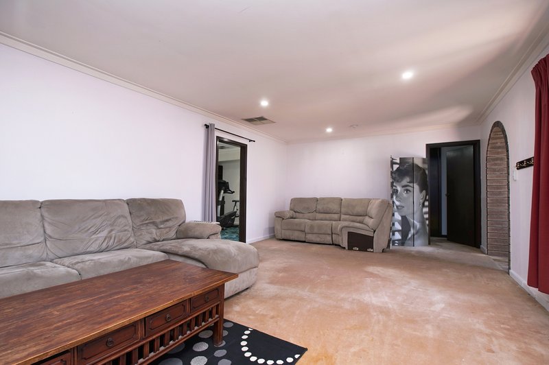 Photo - 6 Davies Crescent, Kardinya WA 6163 - Image 6