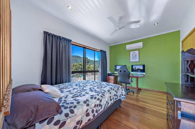 Photo - 6 Daydream Court, Cannonvale QLD 4802 - Image 10