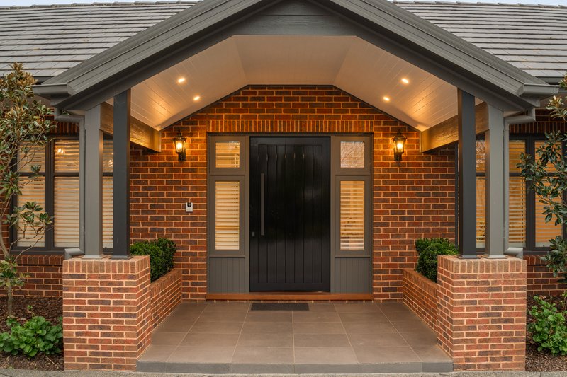Photo - 6 De Garis Place, Werribee VIC 3030 - Image 2