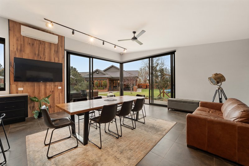 Photo - 6 De Garis Place, Werribee VIC 3030 - Image 18