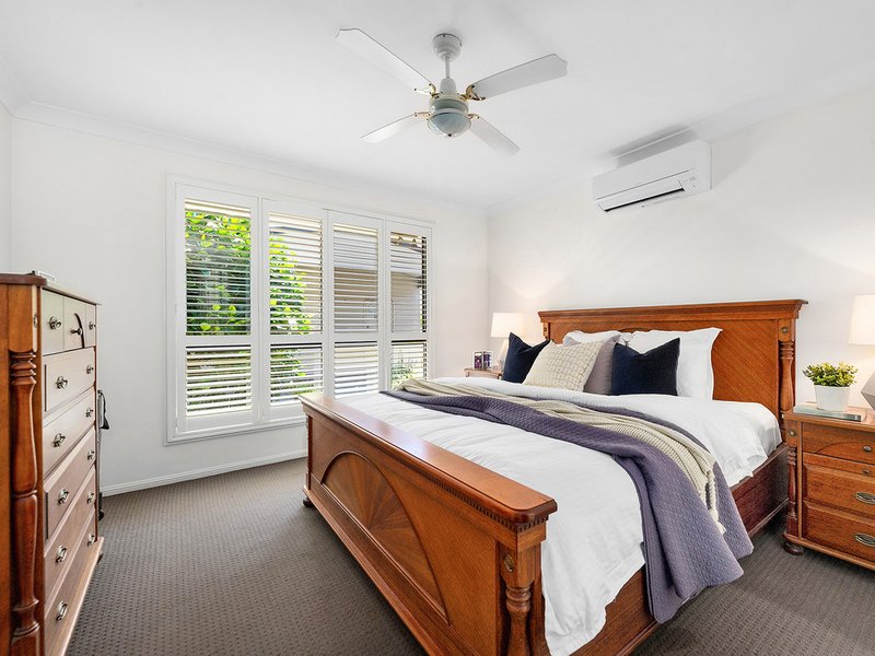 Photo - 6 De Vito Place, Mcdowall QLD 4053 - Image 7