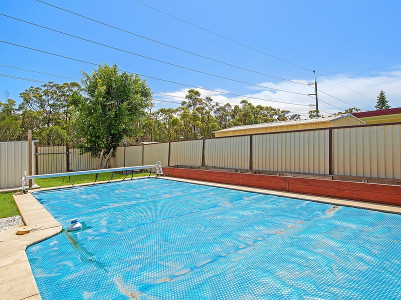 Photo - 6 Deakin Avenue, Lake Munmorah NSW 2259 - Image 14