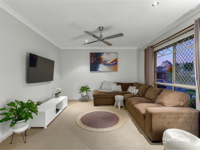 Photo - 6 Deakin Close, Fitzgibbon QLD 4018 - Image 3