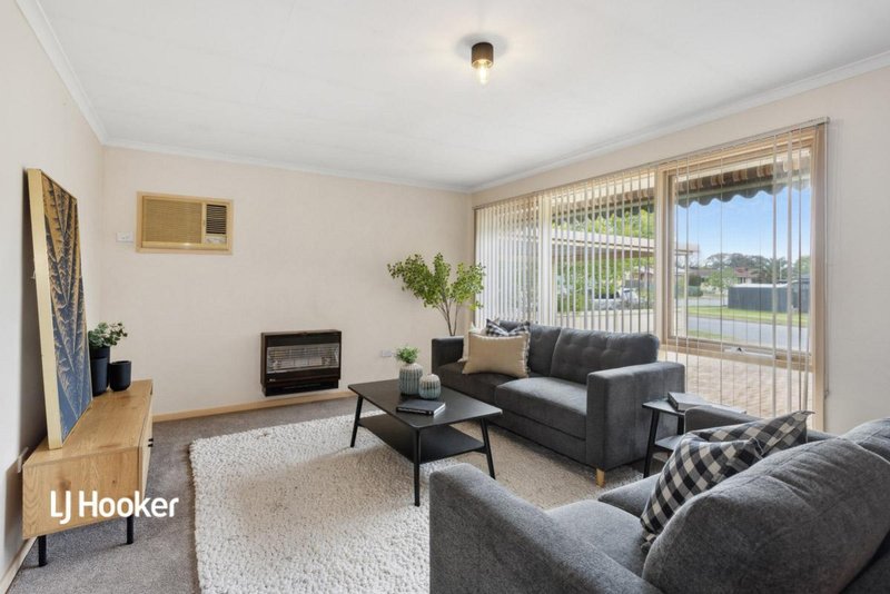 Photo - 6 Debra Crescent, Salisbury East SA 5109 - Image 3