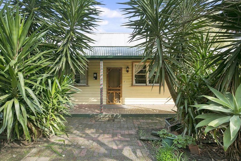 6 Dee Road, Millgrove VIC 3799