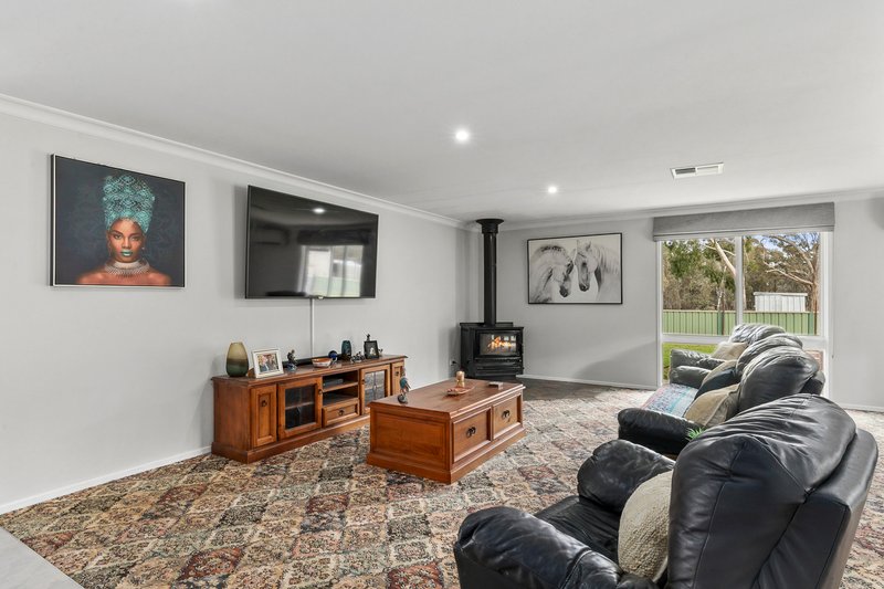 Photo - 6 Dempsey Road, Seymour VIC 3660 - Image 2