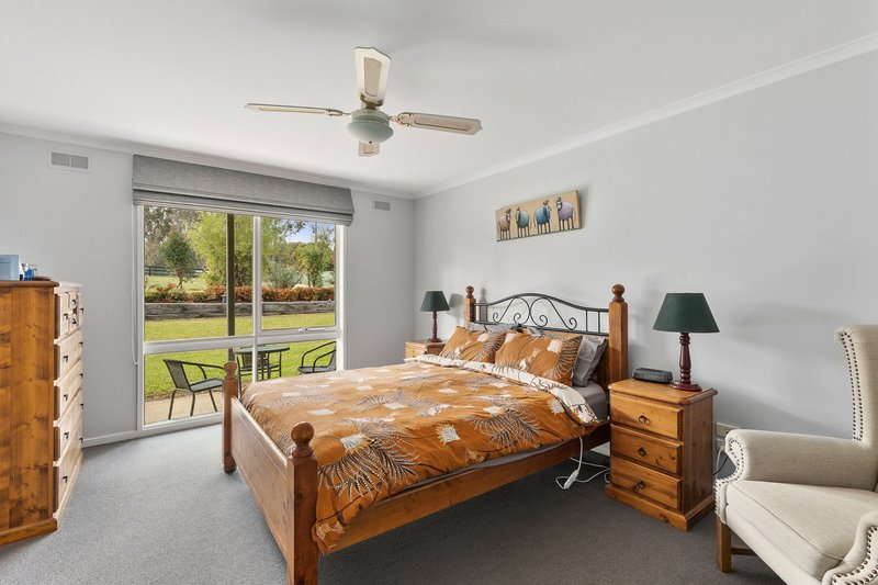 Photo - 6 Dempsey Road, Seymour VIC 3660 - Image 7