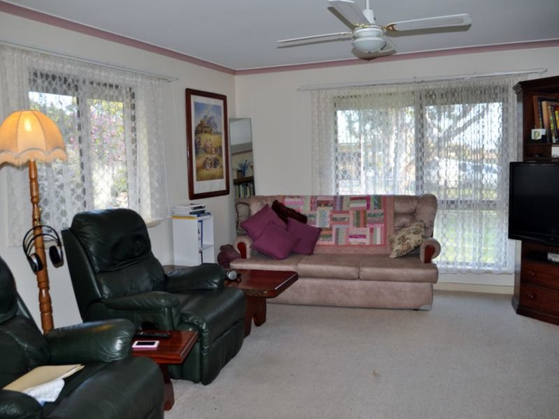 Photo - 6 Dene Avenue, Victor Harbor SA 5211 - Image 6