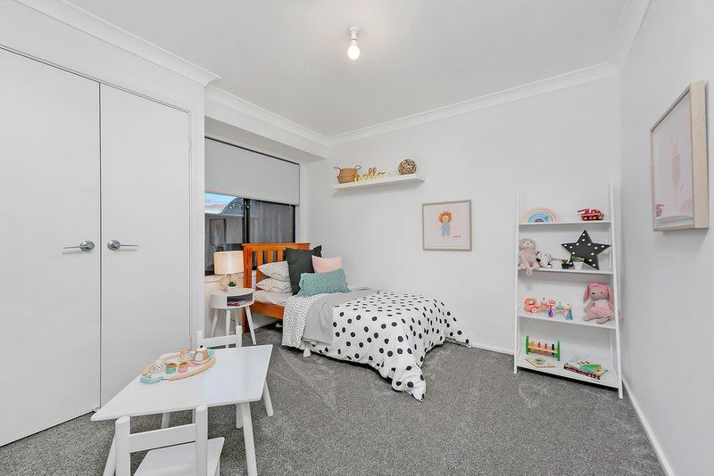 Photo - 6 Dennison Close, Rouse Hill NSW 2155 - Image 10