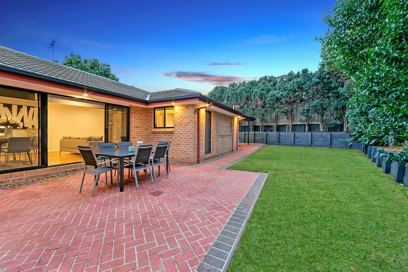 Photo - 6 Dennison Close, Rouse Hill NSW 2155 - Image 13