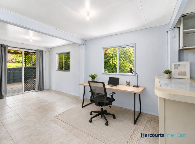 Photo - 6 Devon Road, Alexandra Hills QLD 4161 - Image 7