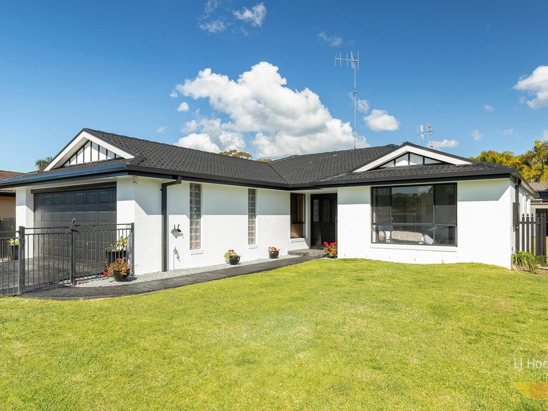 Photo - 6 Devoy Place, Black Head NSW 2430 - Image