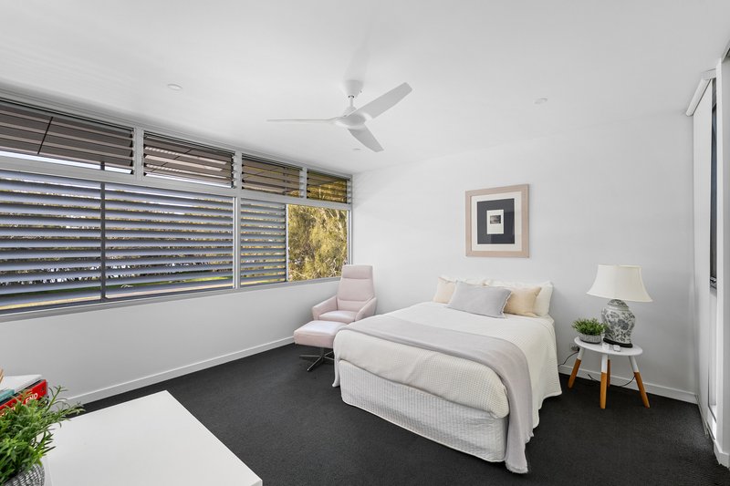 Photo - 6 Diamond Head Drive, Budgewoi NSW 2262 - Image 19