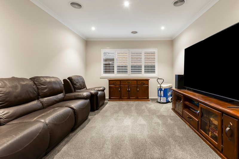 Photo - 6 Dianella Avenue, Kalkallo VIC 3064 - Image 4