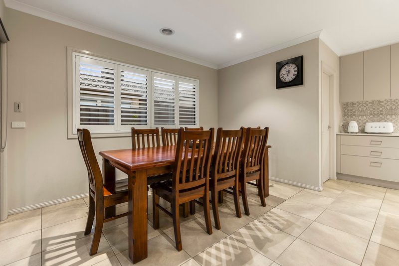 Photo - 6 Dianella Avenue, Kalkallo VIC 3064 - Image 12