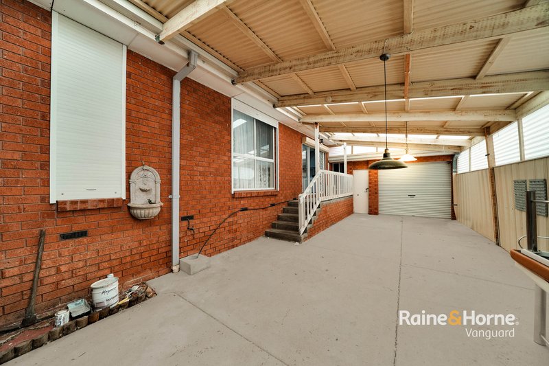Photo - 6 Doherty Street, Deer Park VIC 3023 - Image 11