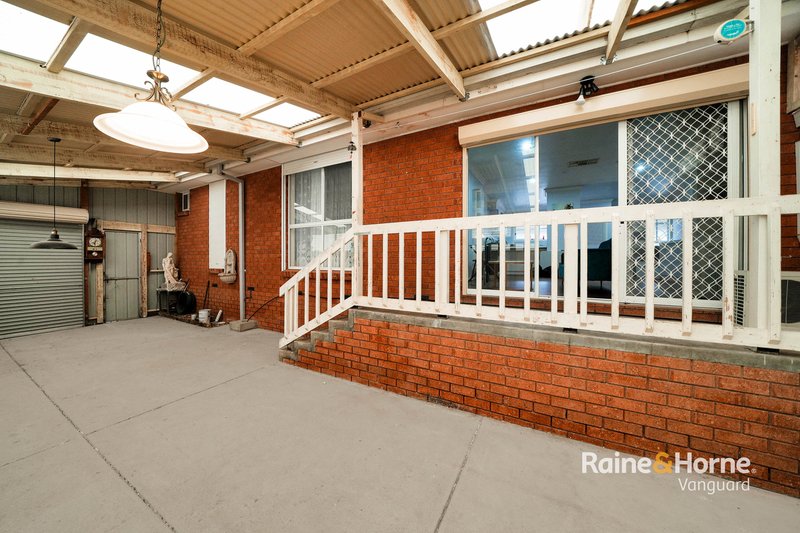 Photo - 6 Doherty Street, Deer Park VIC 3023 - Image 12