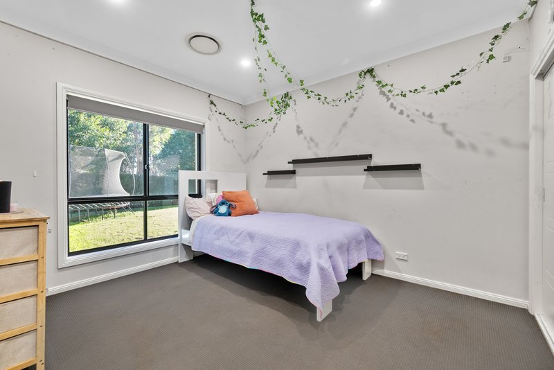 Photo - 6 Doral Grove, Luddenham NSW 2745 - Image 10